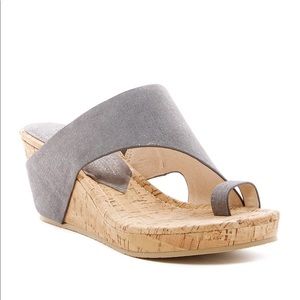 donald pliner gyer wedge sandal